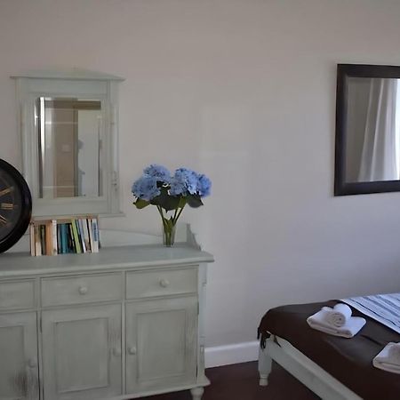 Edina Place -Lovely Central One Bedroom Apartment エディンバラ エクステリア 写真