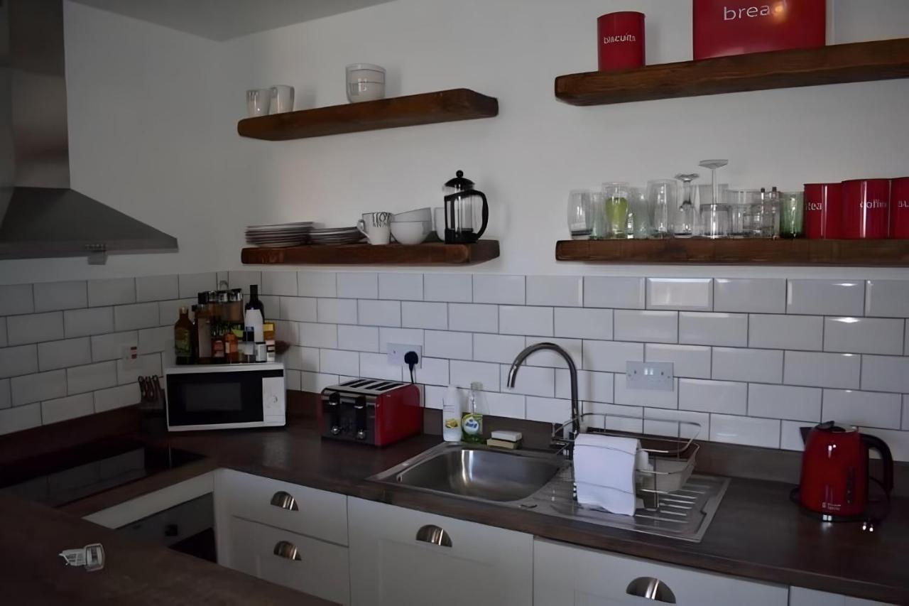Edina Place -Lovely Central One Bedroom Apartment エディンバラ エクステリア 写真